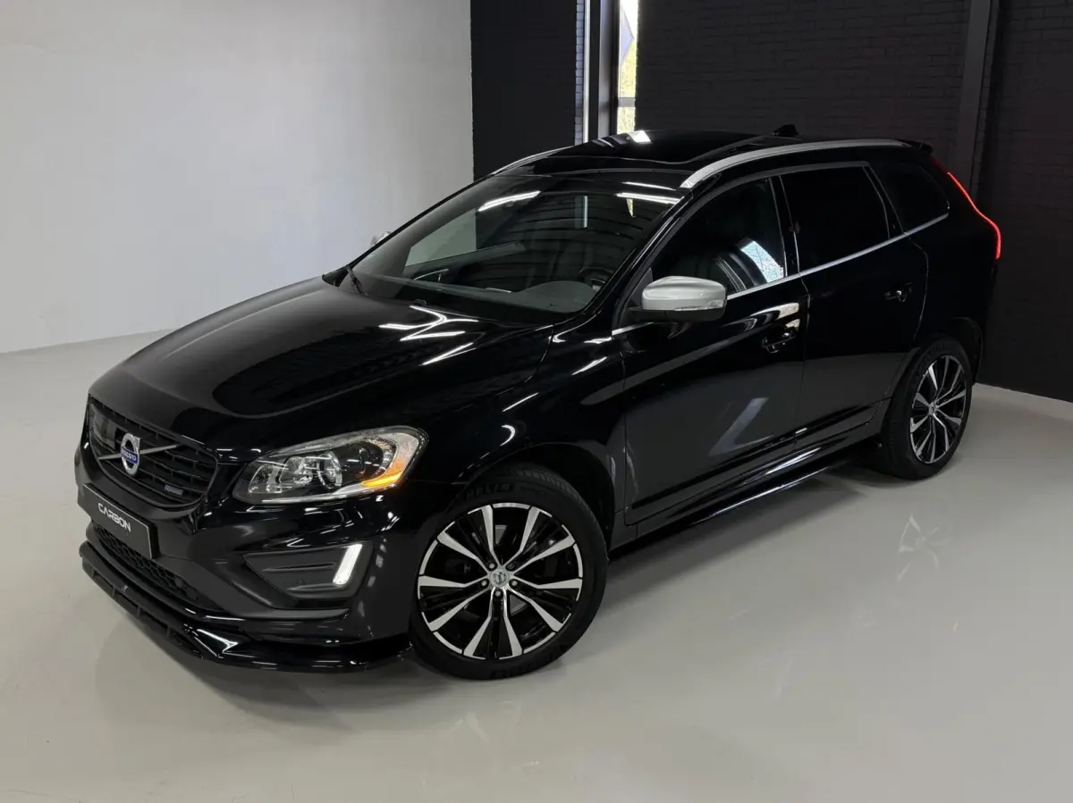 2.0 T5 FWD R-Design | NL | Pano | Memory | Maxton