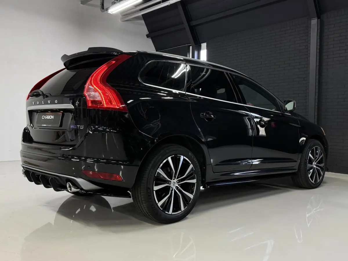 2.0 T5 FWD R-Design | NL | Pano | Memory | Maxton