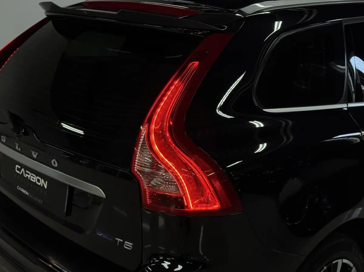 2.0 T5 FWD R-Design | NL | Pano | Memory | Maxton