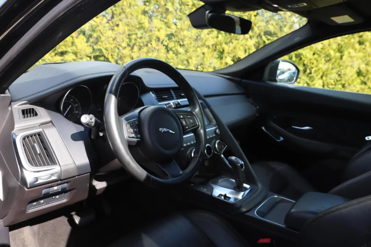 2.0 P250 AWD 250 Pk 🚀 | Pano ☀️ | HUD 🖥️ | ACC 🚗 | Leder 🛋️ | 20” LMV | 118DKM