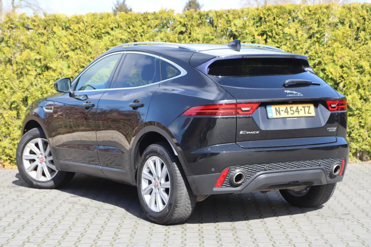 2.0 P250 AWD 250 Pk 🚀 | Pano ☀️ | HUD 🖥️ | ACC 🚗 | Leder 🛋️ | 20” LMV | 118DKM