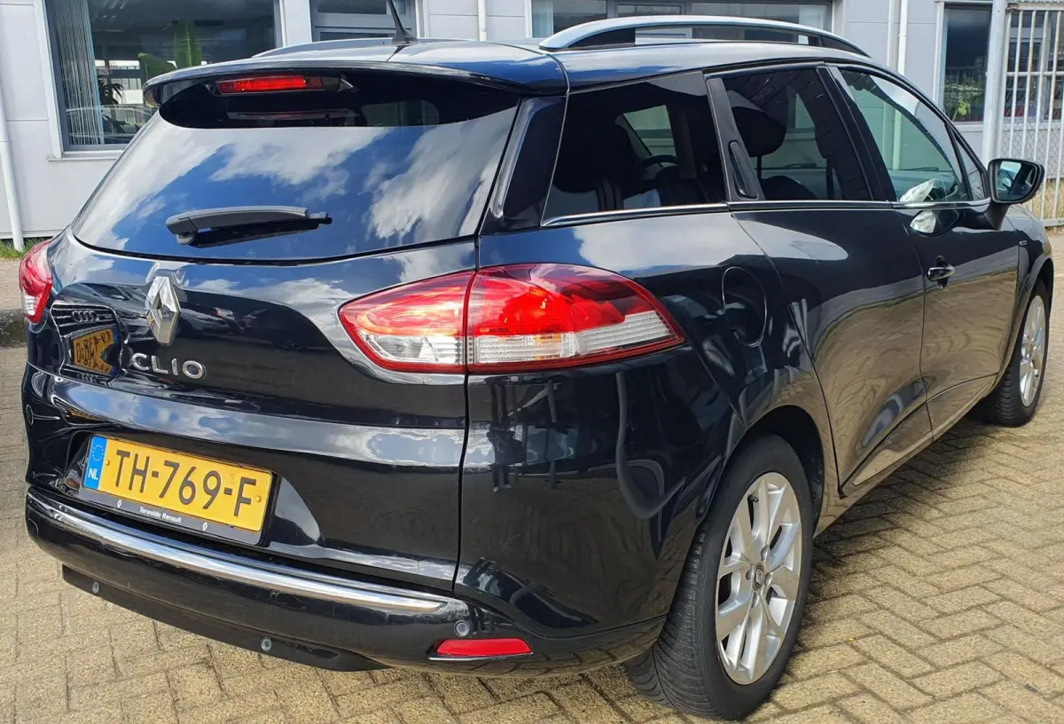 0.9 TCe Limited 90PK | Nette Staat | NL AUTO | NIEUWE APK | Airco | Parkeersensoren | Navigatie | Cruise Control | Armsteun | Keyless Entry | Keyless Start | Lederen Stuurwiel | Led dagrijve