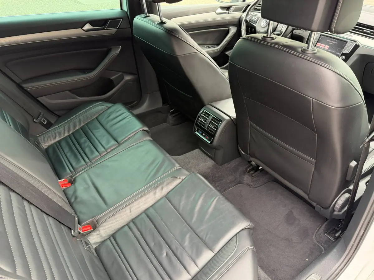 1.4 TSI Highline Business R