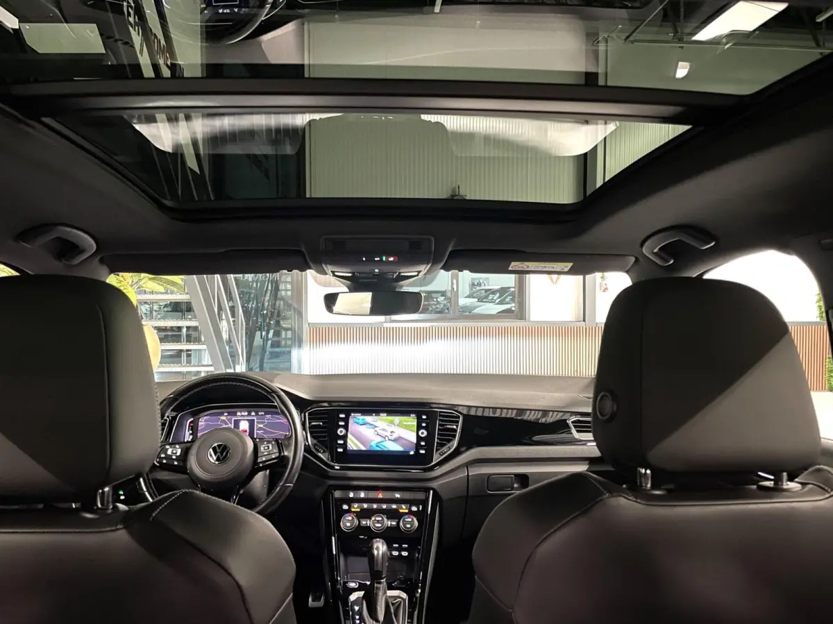 2.0 TSI 4Motion R 300 PK/ Akra/ Pano/ Leder/ Keyless/ 19''LMV
