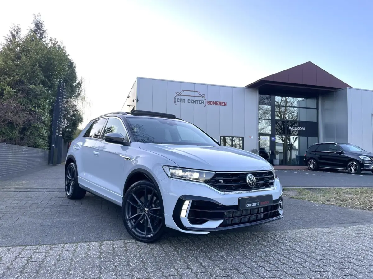 2.0 TSI 4Motion R 300 PK/ Akra/ Pano/ Leder/ Keyless/ 19''LMV
