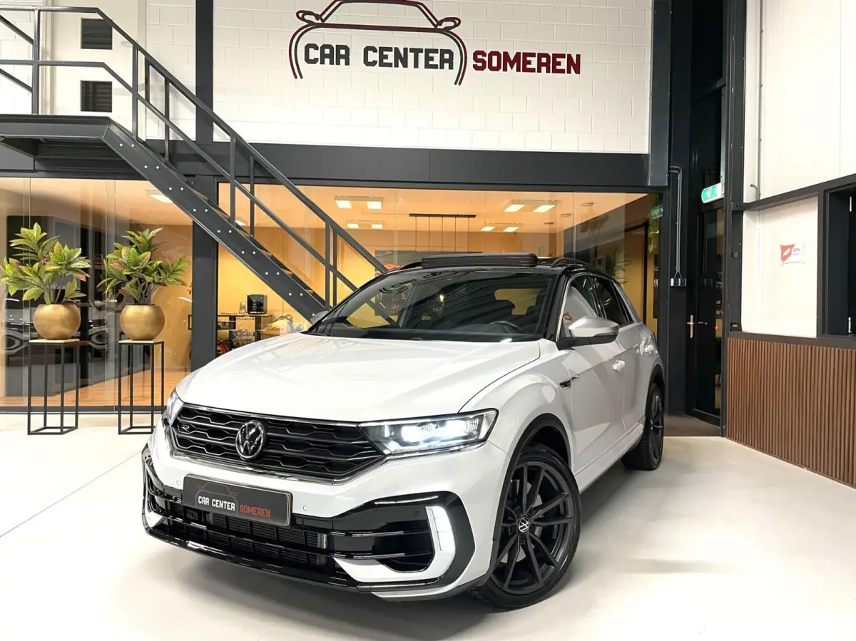 2.0 TSI 4Motion R 300 PK/ Akra/ Pano/ Leder/ Keyless/ 19''LMV