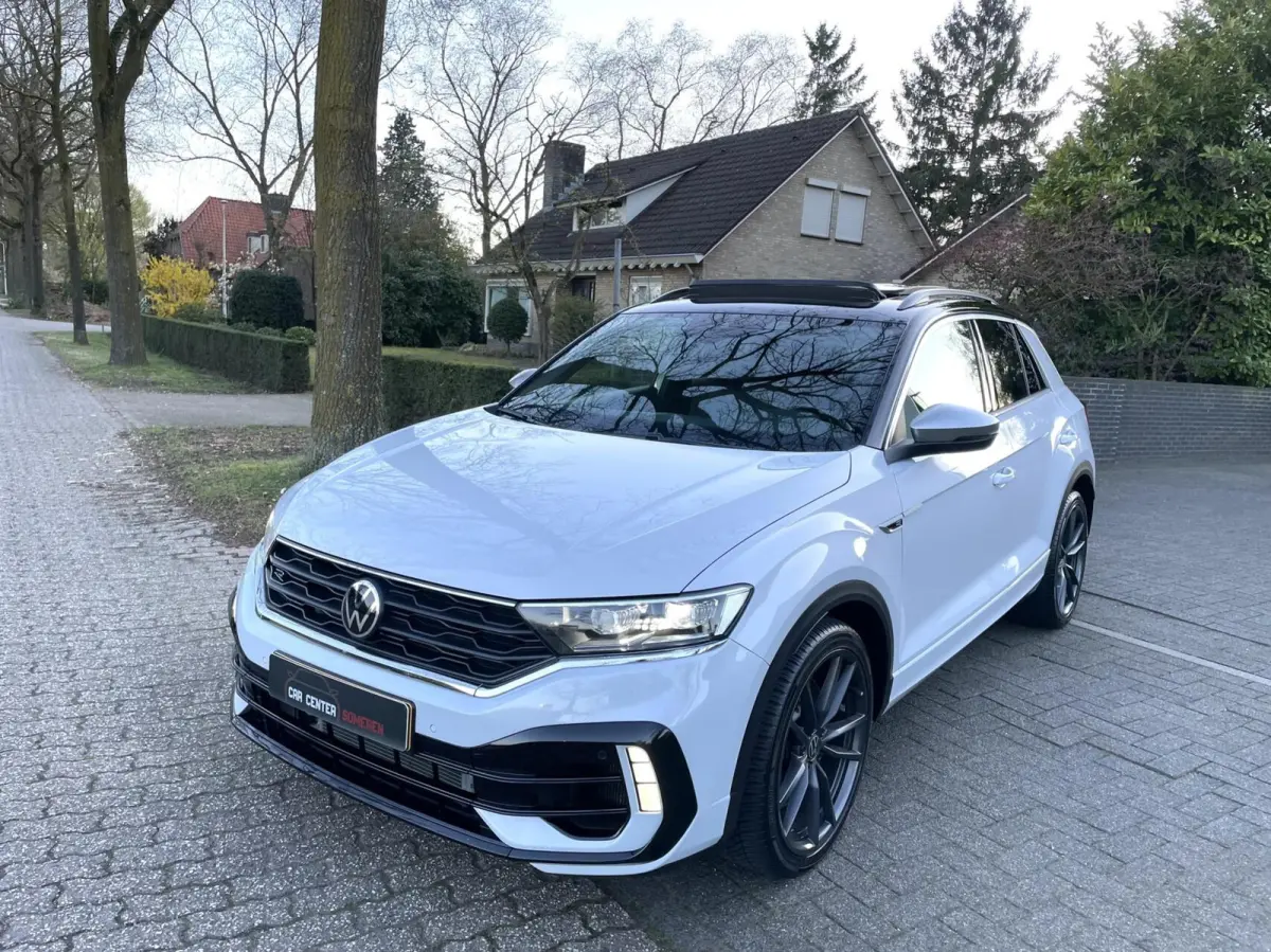 2.0 TSI 4Motion R 300 PK/ Akra/ Pano/ Leder/ Keyless/ 19''LMV