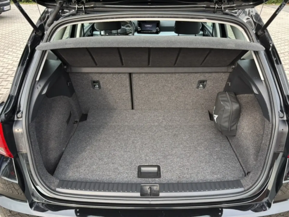 1.0 TSI STYLE PDC/CRUISE/AIRCO/CARPLAY