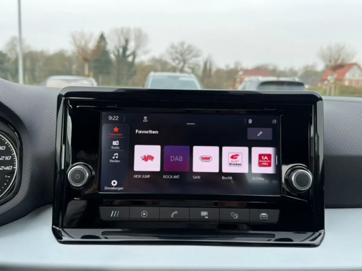 1.0 TSI STYLE PDC/CRUISE/AIRCO/CARPLAY