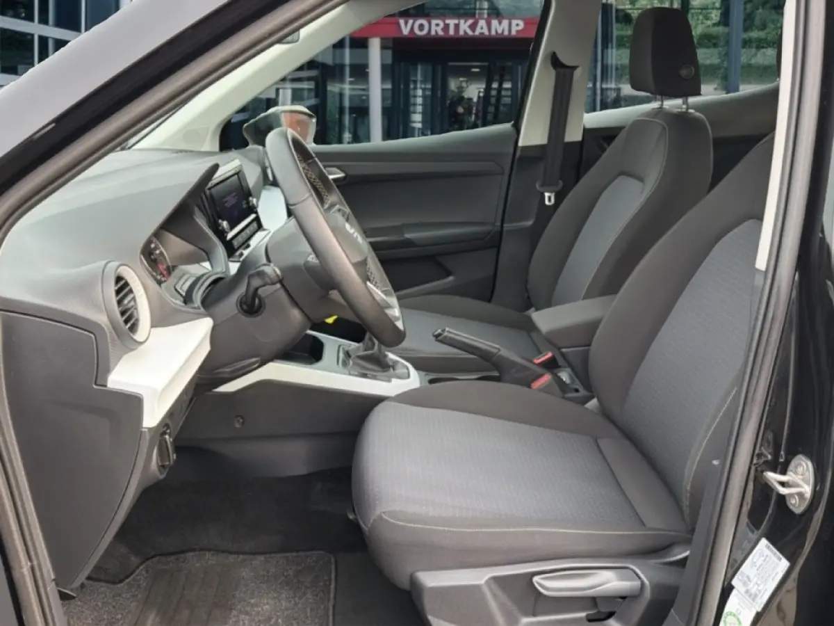 1.0 TSI STYLE PDC/CRUISE/AIRCO/CARPLAY