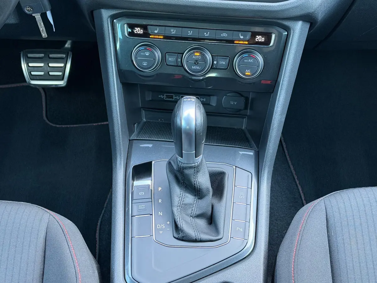 1.4 TSI ACT Highline|STOEL VERWARM.|TREKHAAK