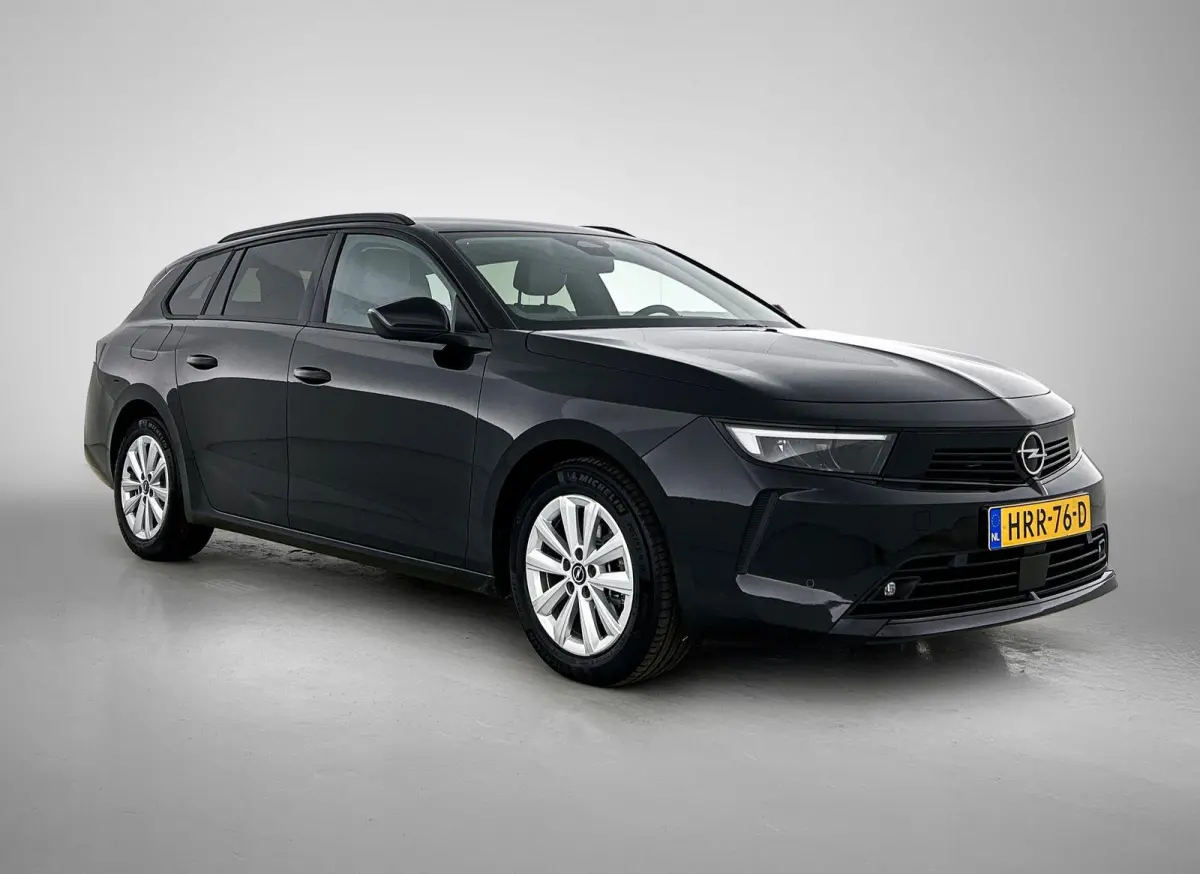 1.2 110pk Business Edition | Apple Carplay/Android Auto | Climate Control | Adaptieve Cruise Control | 16"LMV | Camera | LED | Stoel-/Stuurverwarming |