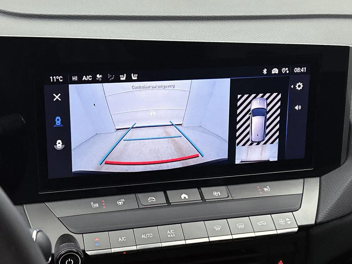 1.2 110pk Business Edition | Apple Carplay/Android Auto | Climate Control | Adaptieve Cruise Control | 16"LMV | Camera | LED | Stoel-/Stuurverwarming |