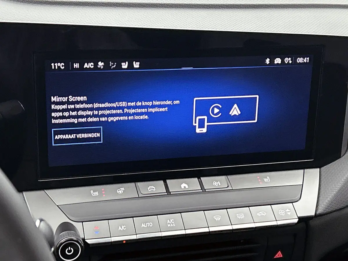 1.2 110pk Business Edition | Apple Carplay/Android Auto | Climate Control | Adaptieve Cruise Control | 16"LMV | Camera | LED | Stoel-/Stuurverwarming |