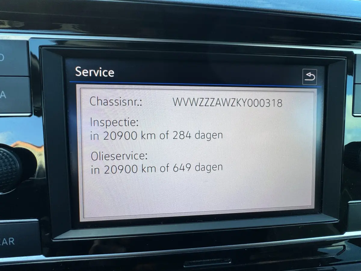 1.0 TSI Highline / ACC / Clima / ParkPilot / DRC / NL Auto met NAP .
