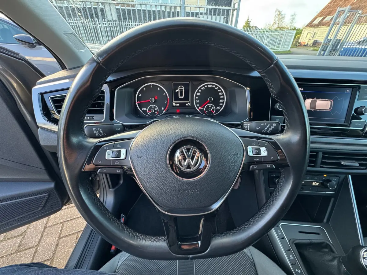 1.0 TSI Highline / ACC / Clima / ParkPilot / DRC / NL Auto met NAP .