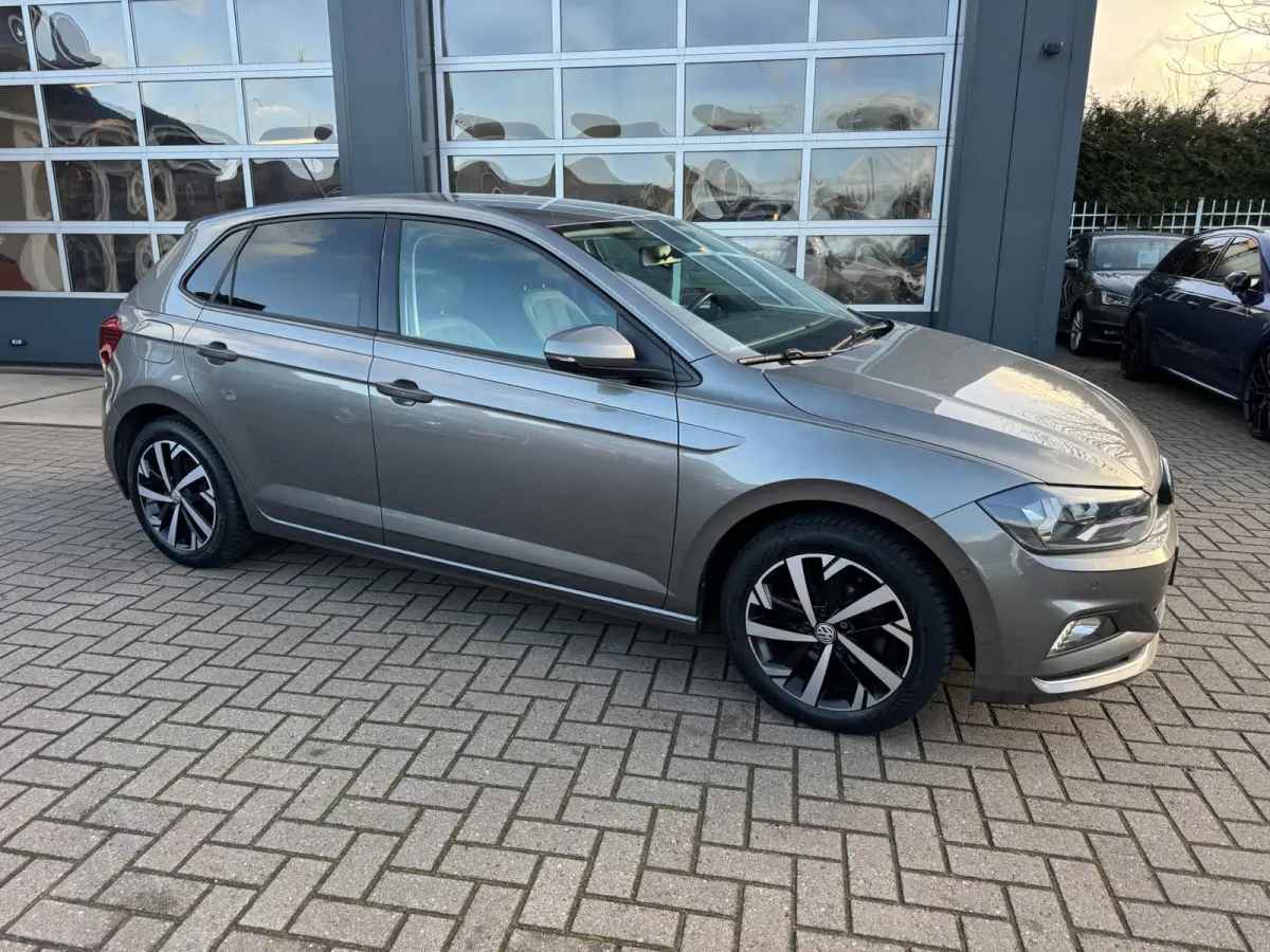 1.0 TSI Highline / ACC / Clima / ParkPilot / DRC / NL Auto met NAP .