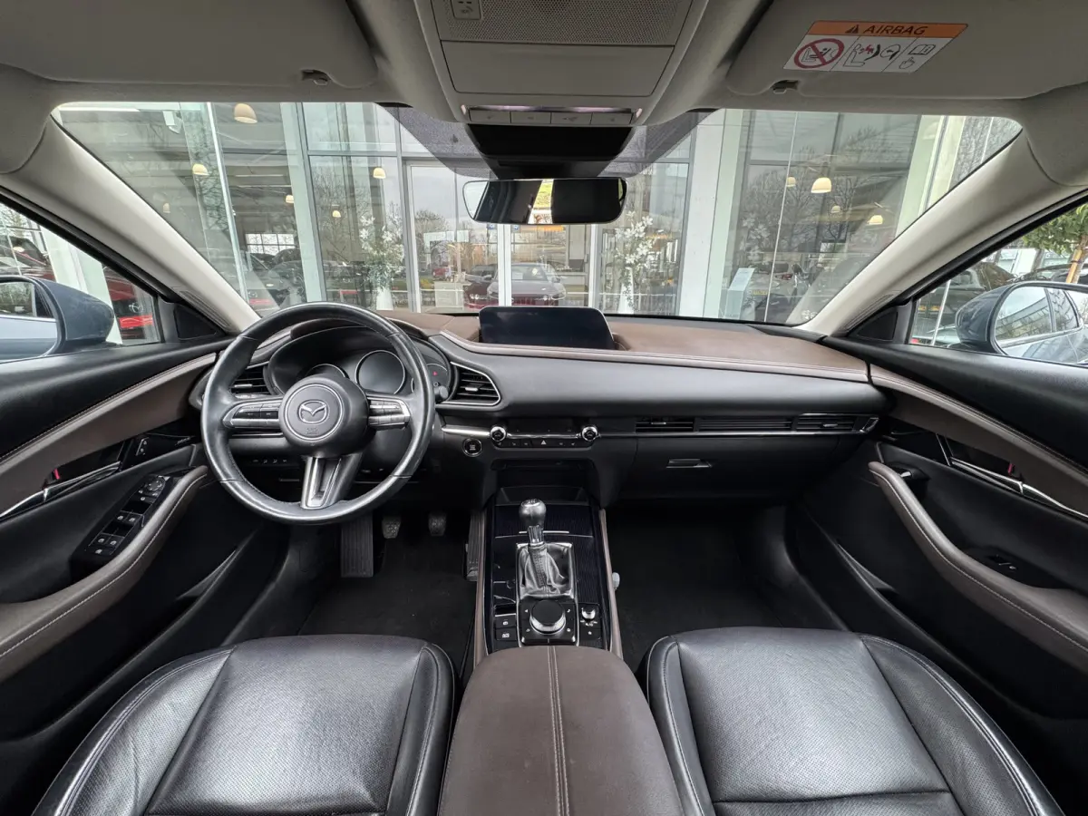 2.0 e-SkyActiv-X M Hybrid Luxury Leer / Trekhaak / Camera / Clima / Navi / Cruise
