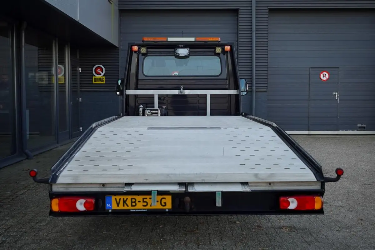 335 2.2 BlueHDi 165 L3H2 Pro / Oprijwagen / Autotransport / 1290 kg laadgewicht / Luchtvering / Lier / Jegger Alu Opbouw