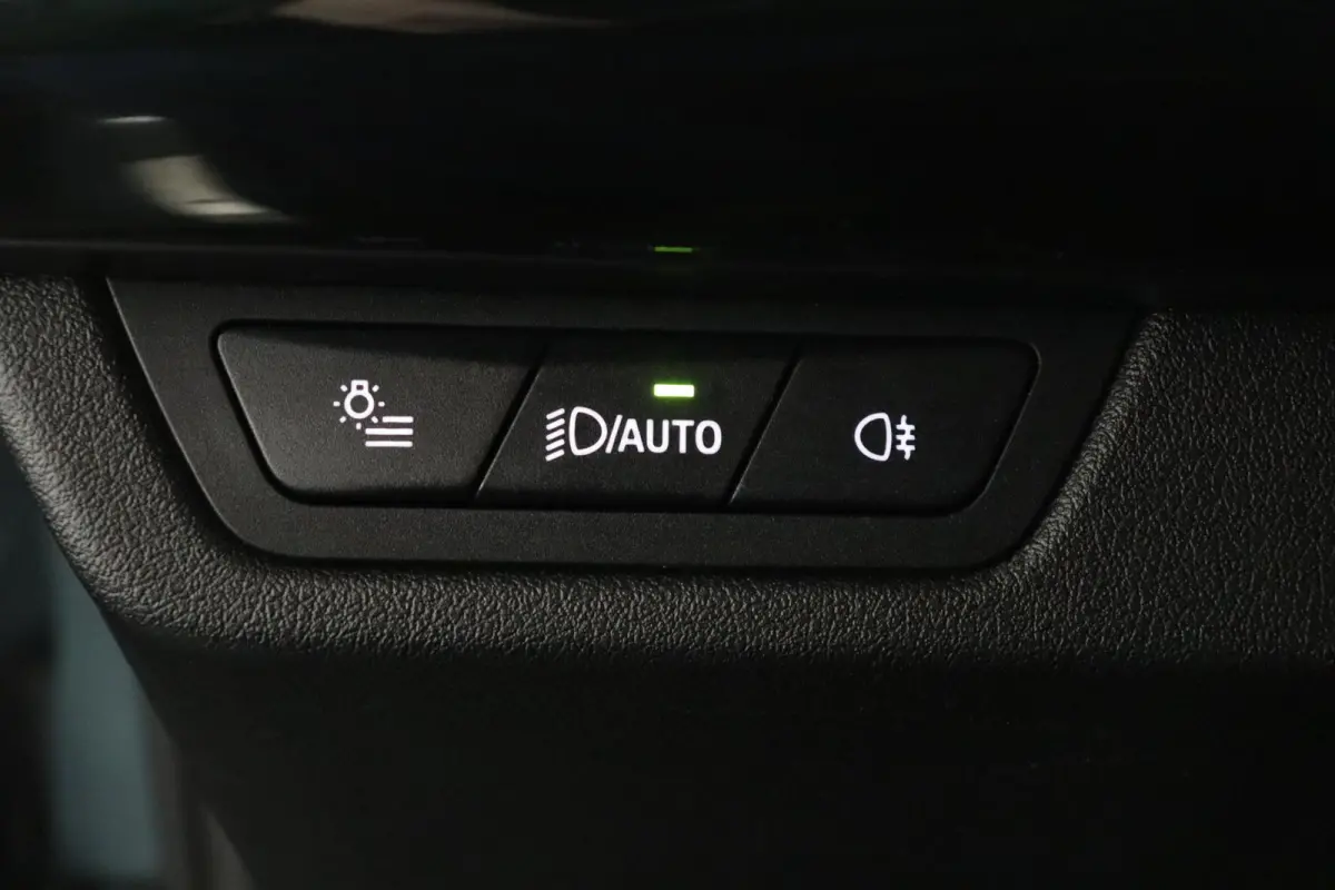 sDrive18i | M-sportpakket | Trekhaak | LED verlichting uitgebreid