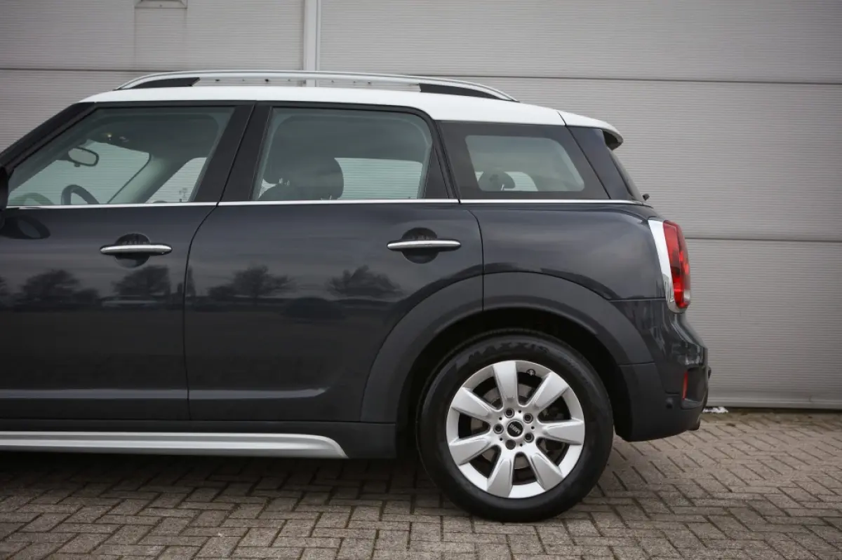 Mini 1.5 Cooper ALL4 | Navi | Hybride | Trekhaak |