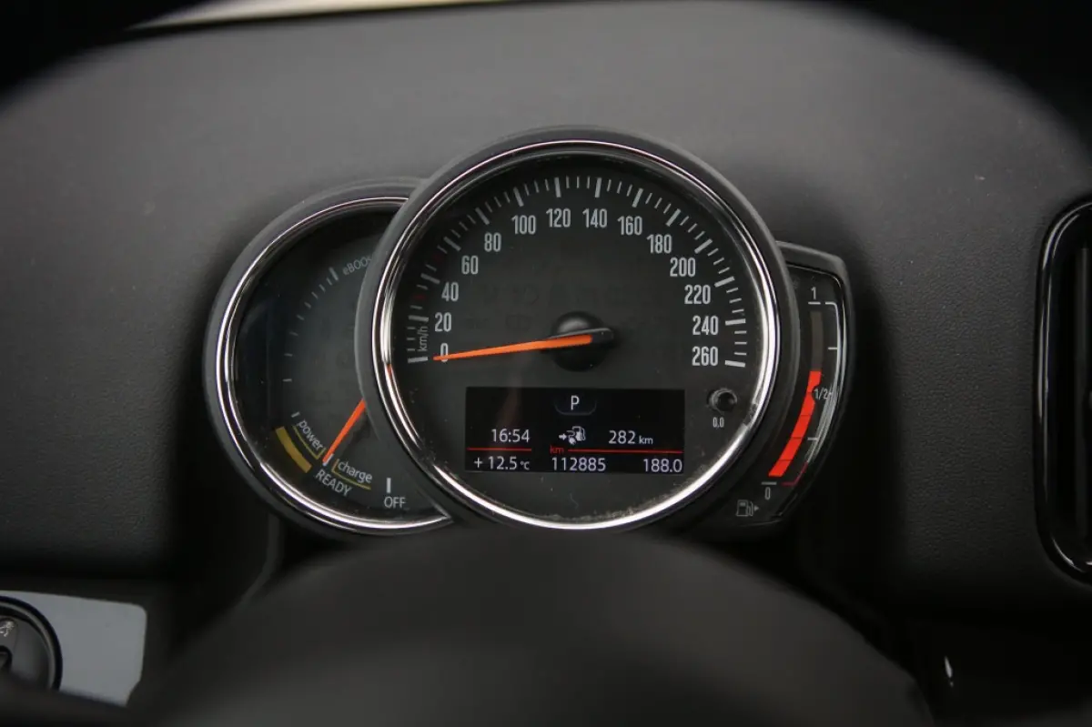 Mini 1.5 Cooper ALL4 | Navi | Hybride | Trekhaak |