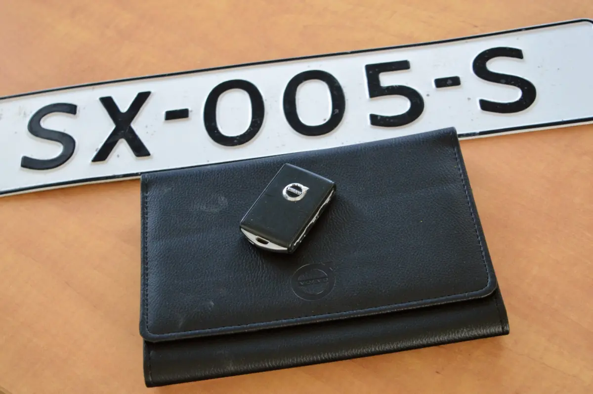 2.0 D4 90th Anniversary Edition