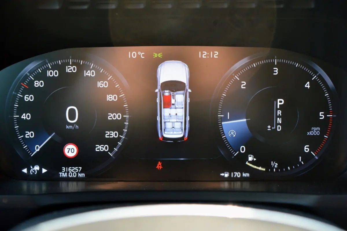 2.0 D4 90th Anniversary Edition