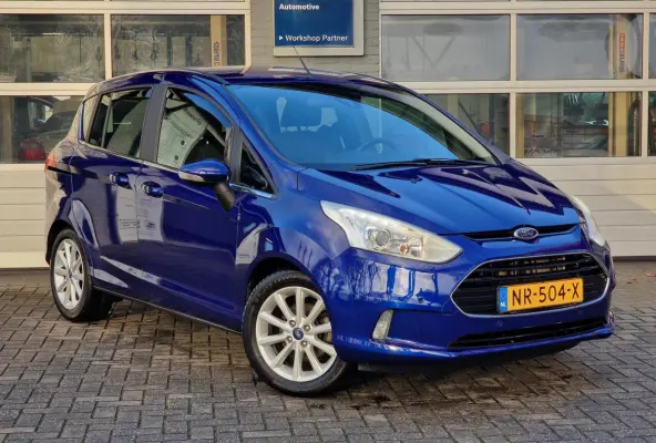 1.0 EcoBoost Titanium|Clima|Trekhaak|Cruise-control|Camera|Schuifdeuren|