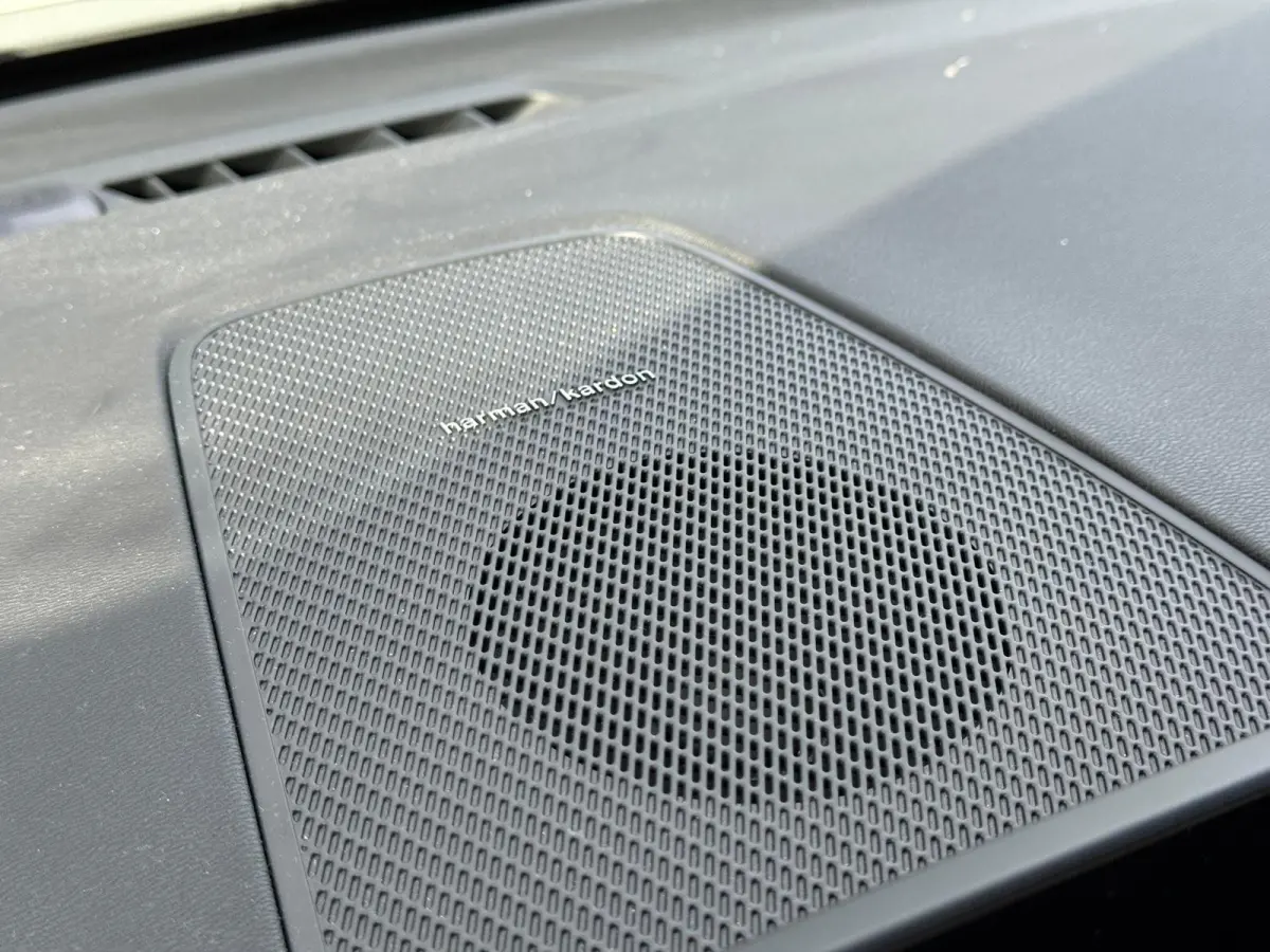 T6 Plug-in hybrid AWD Plus Dark | Panoramadak | 360 camera | Harman/Kardon | Stoel/Stuur Verwarming |