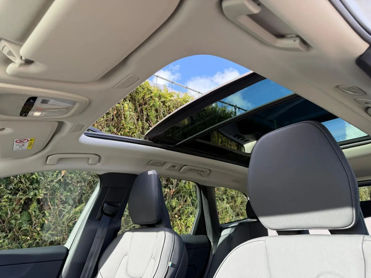 T6 Plug-in hybrid AWD Plus Dark | Panoramadak | 360 camera | Harman/Kardon | Stoel/Stuur Verwarming |