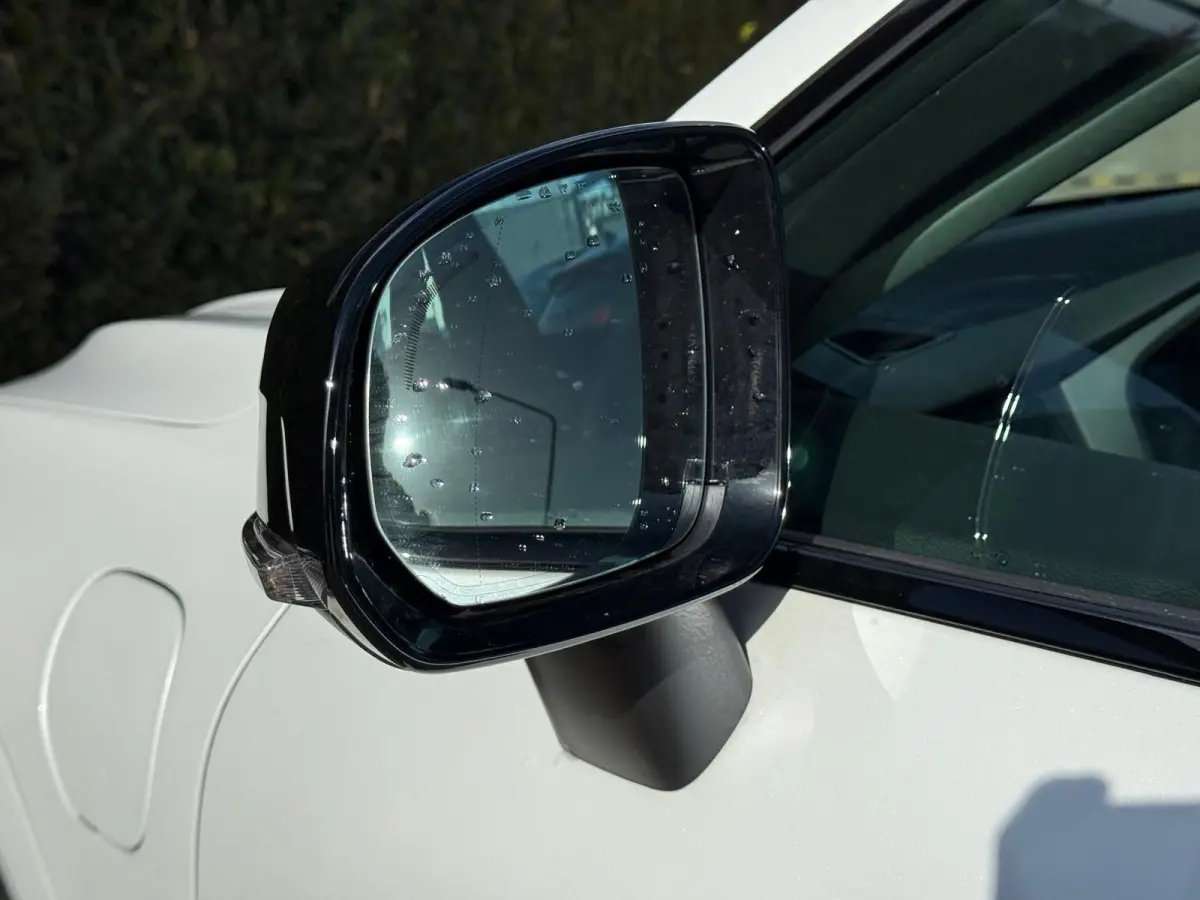 T6 Plug-in hybrid AWD Plus Dark | Panoramadak | 360 camera | Harman/Kardon | Stoel/Stuur Verwarming |