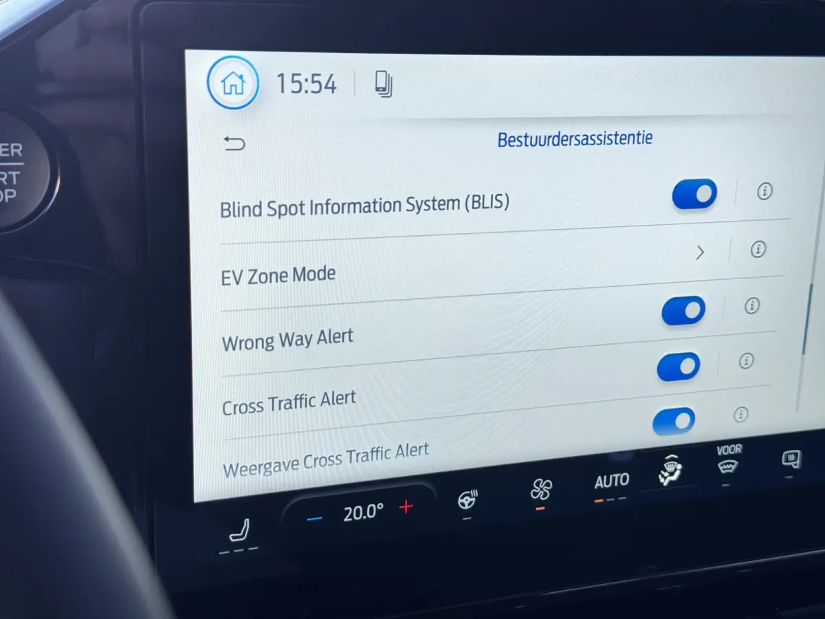320 2.5 PHEV L2H1 Sport | Adap. Cruise Control | Winterpack | Elektr. Trekhaak | 360 Camera | | 2 AGM accu's | 2 zitplaatsen rechtsvoor | Achteruitrijcamera