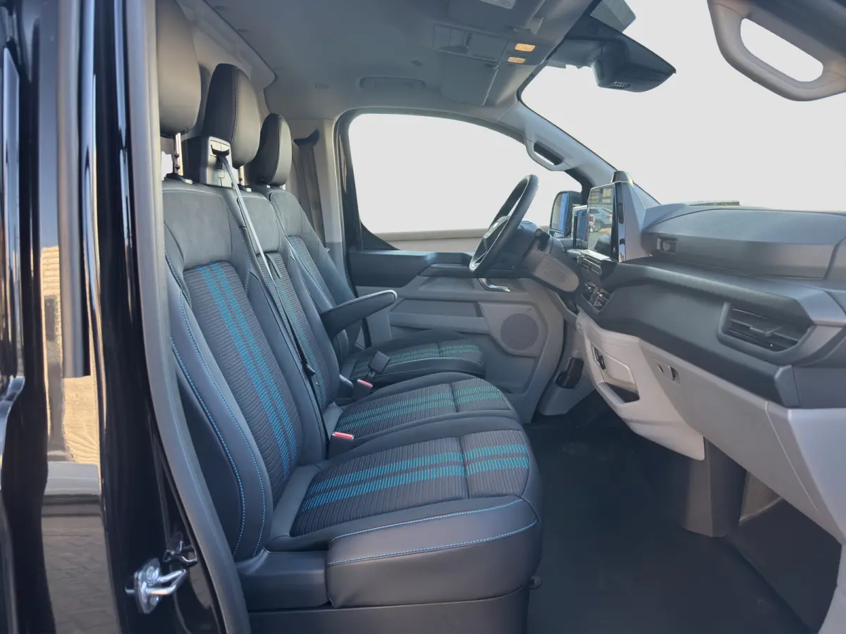320 2.5 PHEV L2H1 Sport | Adap. Cruise Control | Winterpack | Elektr. Trekhaak | 360 Camera | | 2 AGM accu's | 2 zitplaatsen rechtsvoor | Achteruitrijcamera