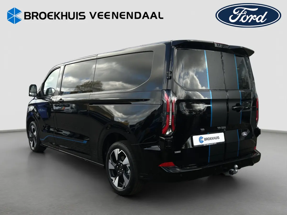 320 2.5 PHEV L2H1 Sport | Adap. Cruise Control | Winterpack | Elektr. Trekhaak | 360 Camera | | 2 AGM accu's | 2 zitplaatsen rechtsvoor | Achteruitrijcamera