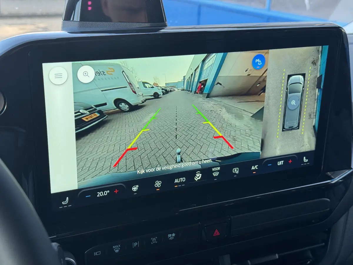 320 2.5 PHEV L2H1 Sport | Adap. Cruise Control | Winterpack | Elektr. Trekhaak | 360 Camera | | 2 AGM accu's | 2 zitplaatsen rechtsvoor | Achteruitrijcamera