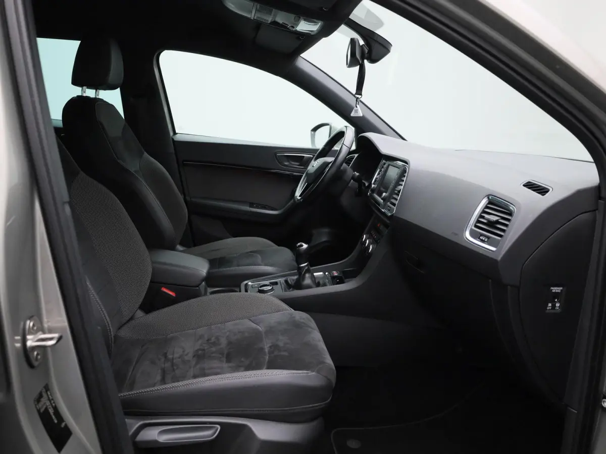 1.4 EcoTSI Xcellence | Navigatie | Camera | Climate Control | Trekhaak |