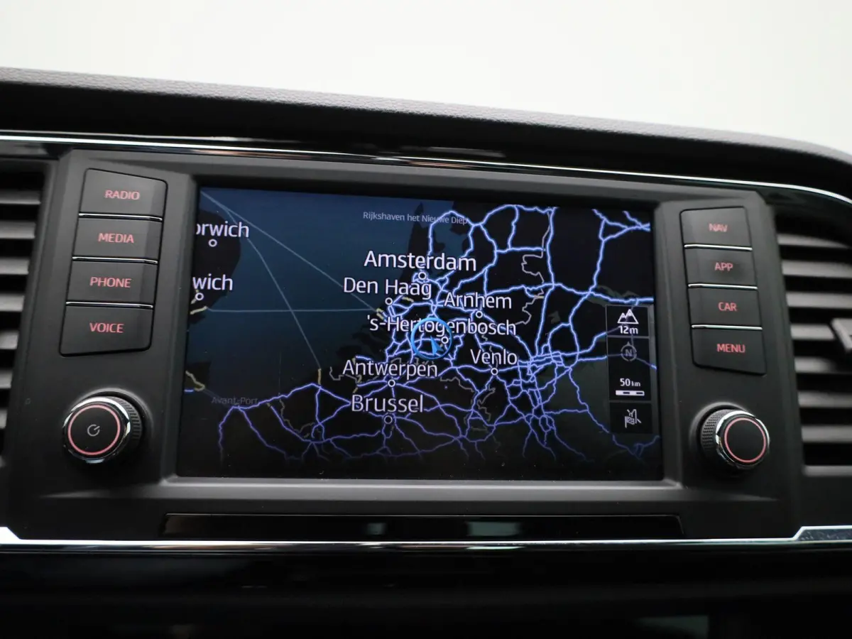 1.4 EcoTSI Xcellence | Navigatie | Camera | Climate Control | Trekhaak |