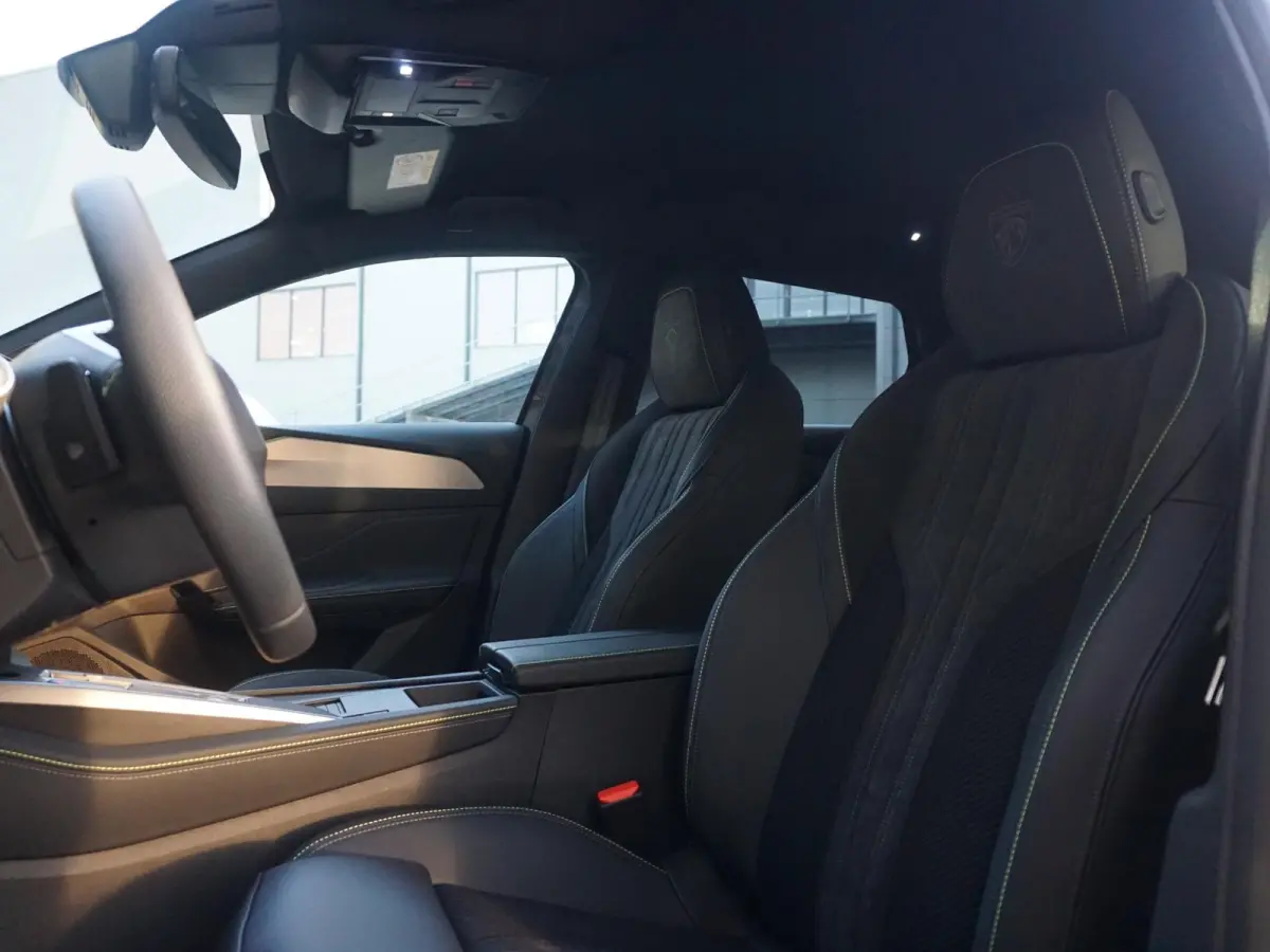 GT 58 kWh 360 Camera
