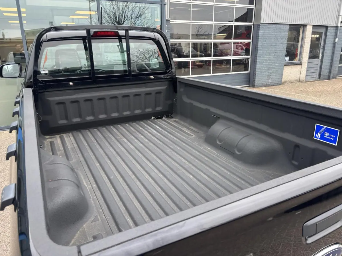2.0 EcoBlue XL 130PK Trekhaak Cruise Control Airco Camera 2500KG Trekgewicht *Nieuwstaat*