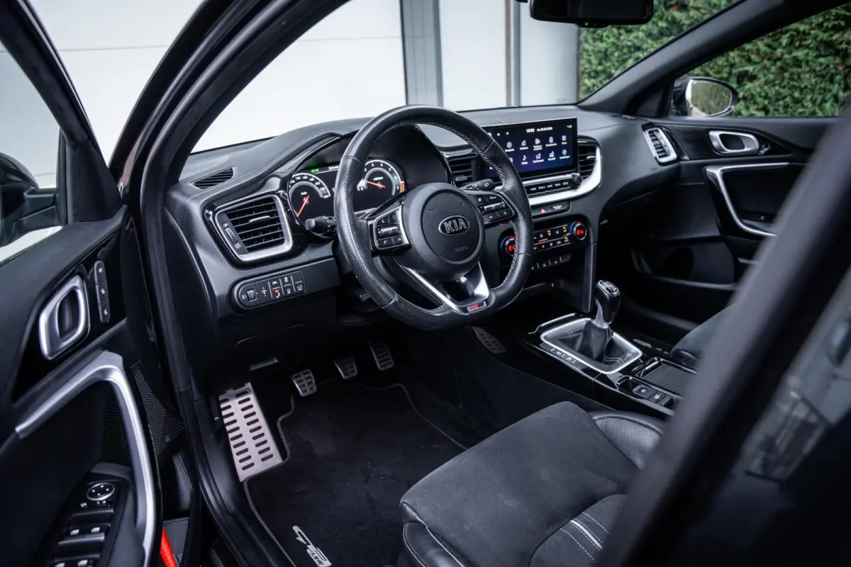 1.0 T-GDI GT-PlusLine I Winterpack I Camera I Carplay I Stoelmemo I NL-auto I 1e-eig. I Dealer-onderhouden