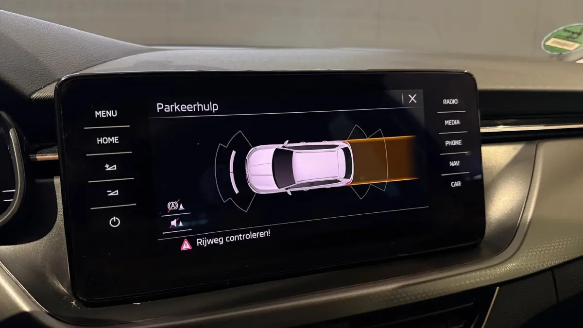 1.5 TSI ACT Business Edition + MEMORY / PREMIUM AUDIO / TREKHAAK