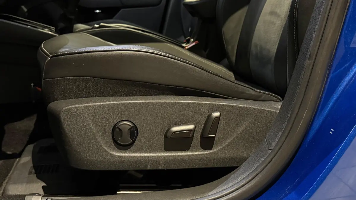 1.5 TSI ACT Business Edition + MEMORY / PREMIUM AUDIO / TREKHAAK