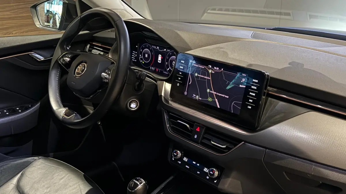 1.5 TSI ACT Business Edition + MEMORY / PREMIUM AUDIO / TREKHAAK