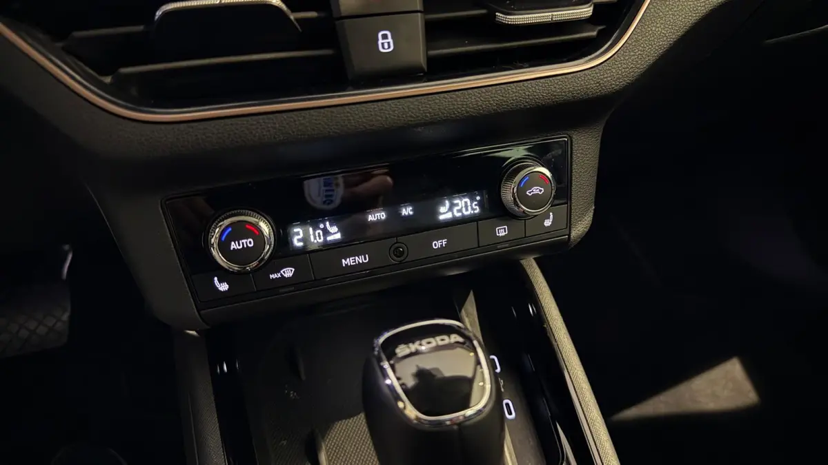 1.5 TSI ACT Business Edition + MEMORY / PREMIUM AUDIO / TREKHAAK