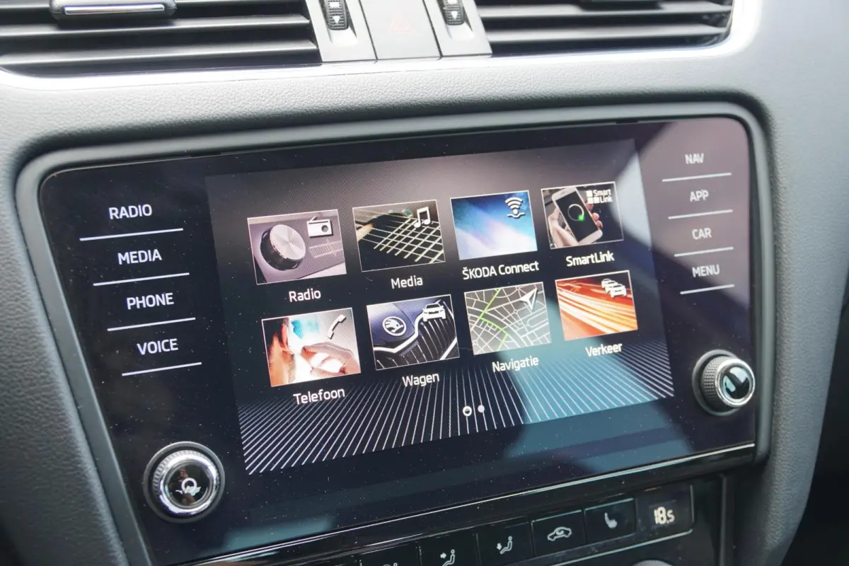 1.5 TSI Greentech Ambition Business Automaat + TREKHAAK / KEYLESS / VOORRUITVERWARMING