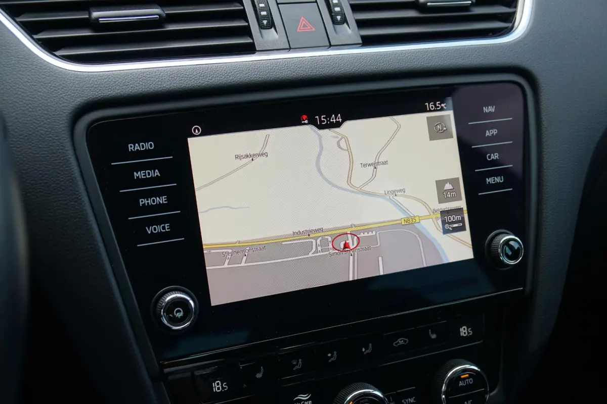 1.5 TSI Greentech Ambition Business Automaat + TREKHAAK / KEYLESS / VOORRUITVERWARMING