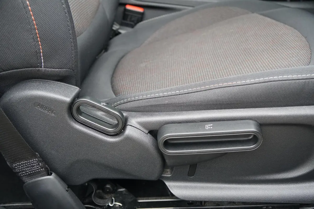 1.5 Cooper Chili Serious Business + LED / ADAPTIEVE SCHOKDEMPERS / CLIMATE CONTROL / SENSOREN