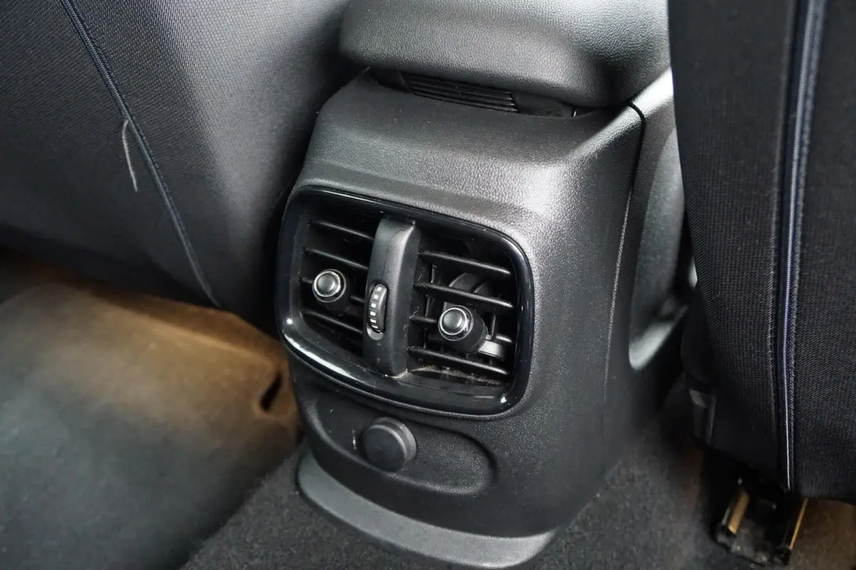 1.5 Cooper Chili Serious Business + LED / ADAPTIEVE SCHOKDEMPERS / CLIMATE CONTROL / SENSOREN