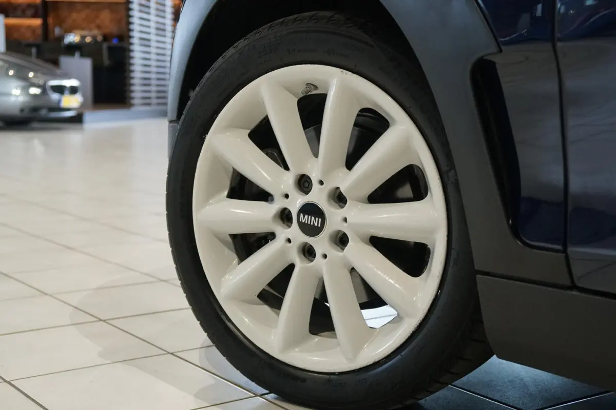 1.5 Cooper Chili Serious Business + LED / ADAPTIEVE SCHOKDEMPERS / CLIMATE CONTROL / SENSOREN